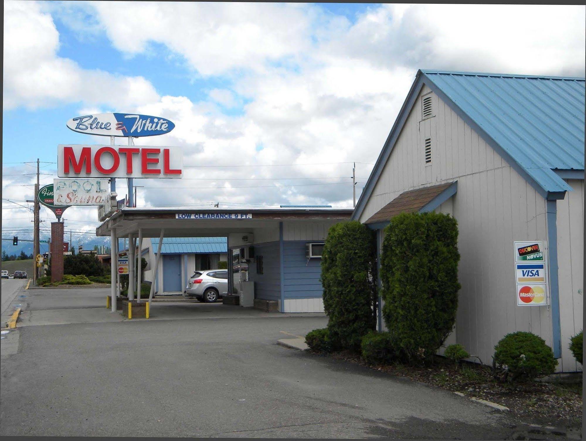 كاليسبيل، مونتانا Blue And White Motel المظهر الخارجي الصورة