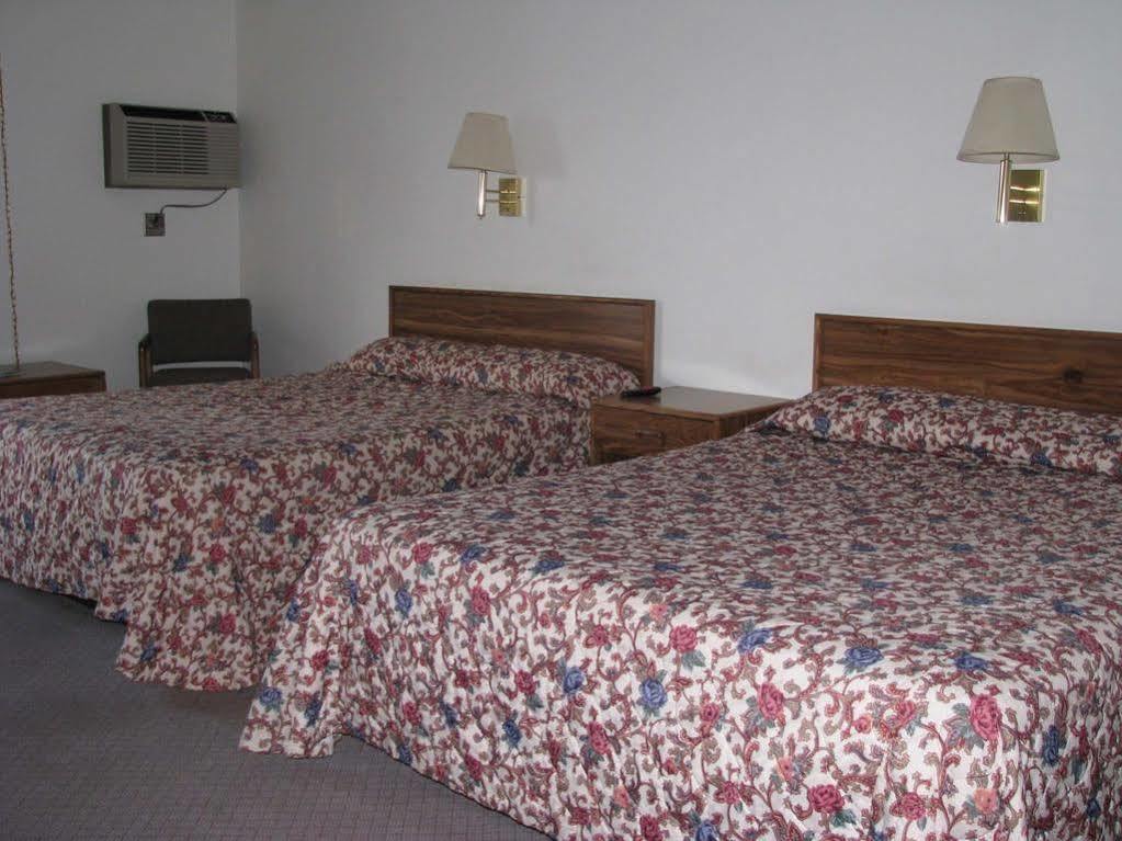 كاليسبيل، مونتانا Blue And White Motel المظهر الخارجي الصورة